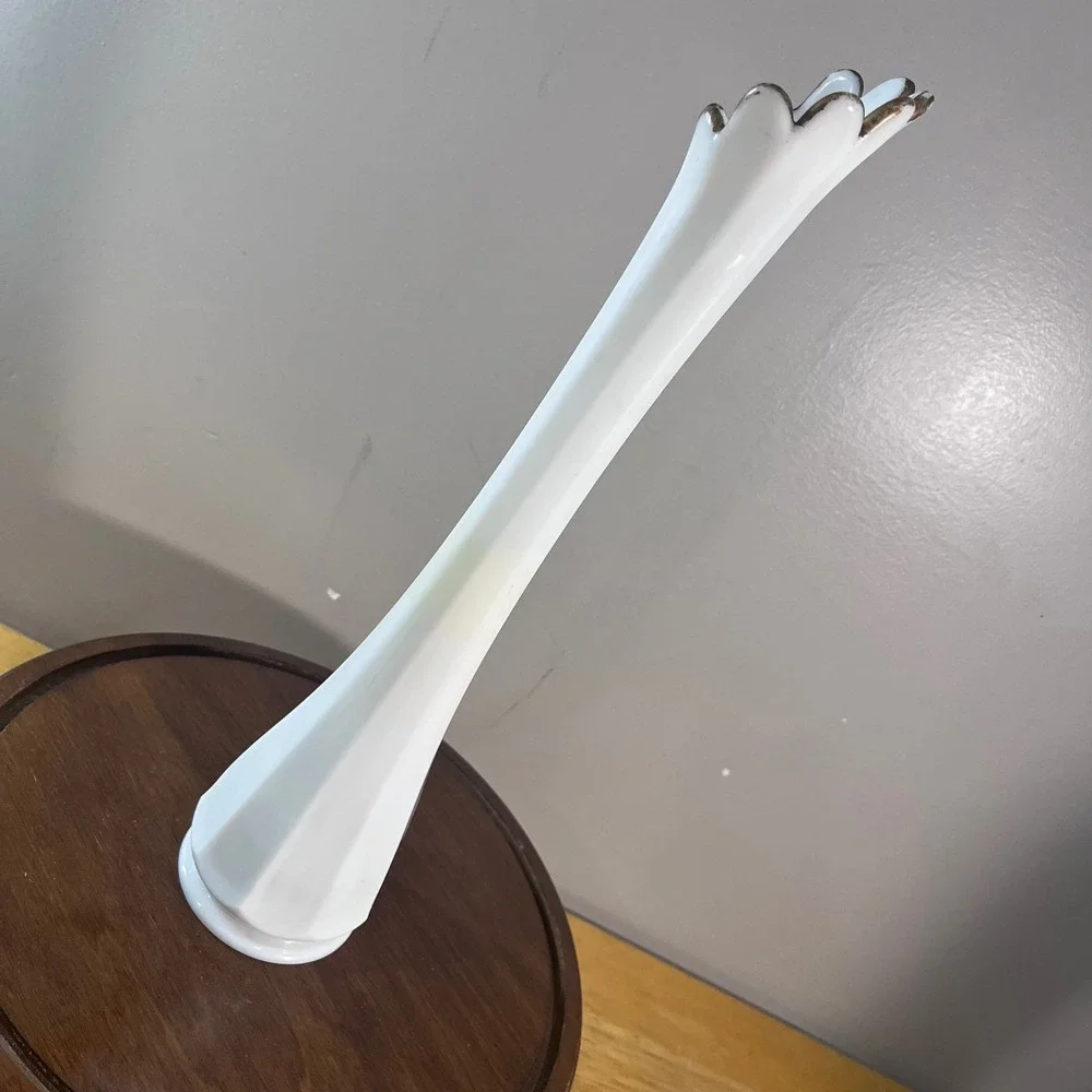 N/A milk glass